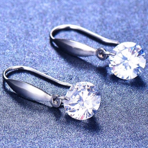 Sterling Silver Drop Earrings With Round Crystal - Picture 2 of 6